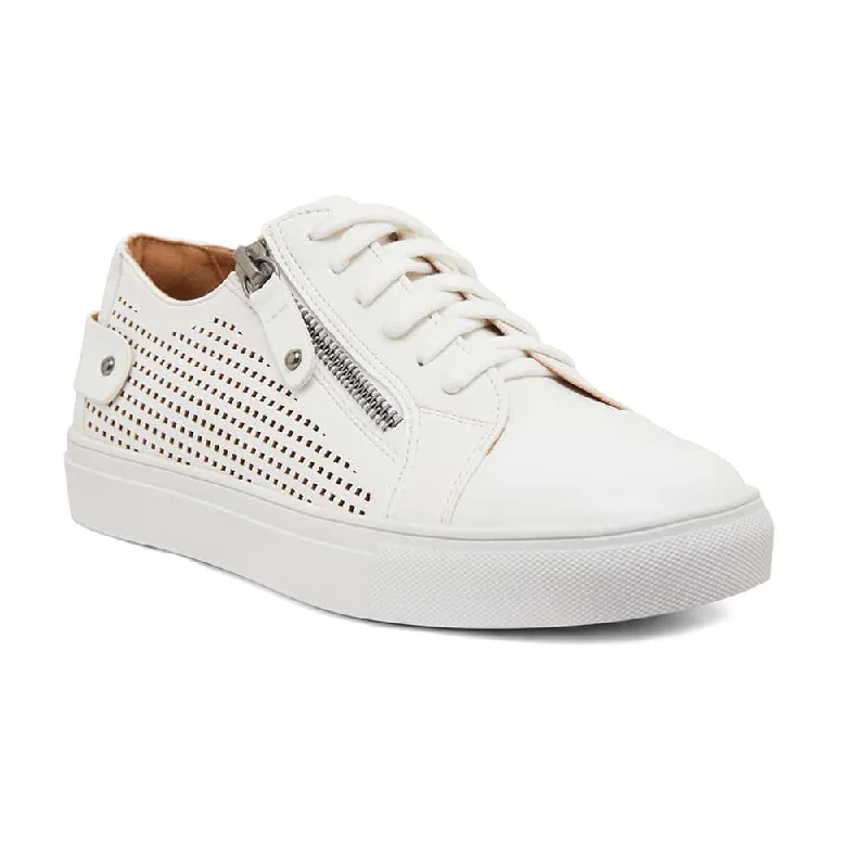 Romeo Sneaker in White Smooth