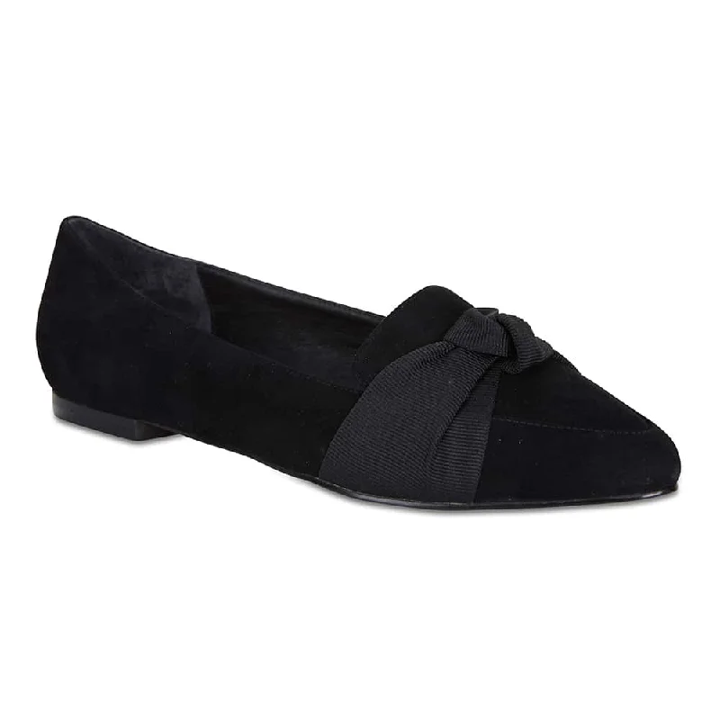 Tango Flat in Black Suede