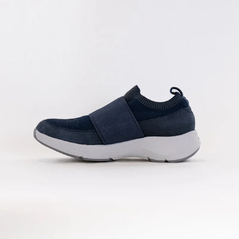 Clarks Wave 2.0 Step Waterproof (Women's) - Navy