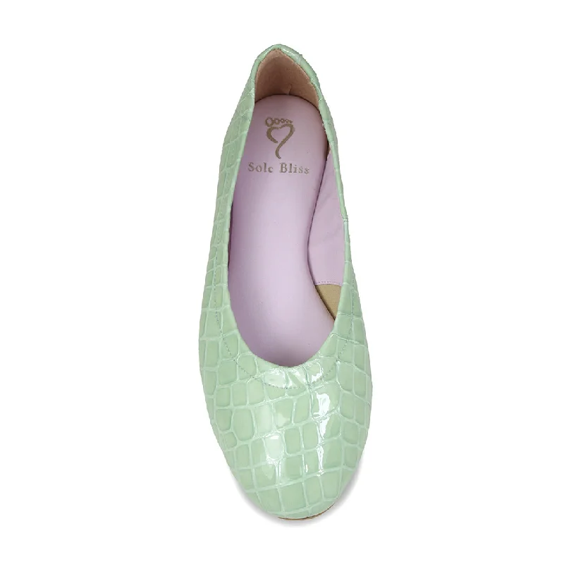 Luna: Mint Croc Patent Leather