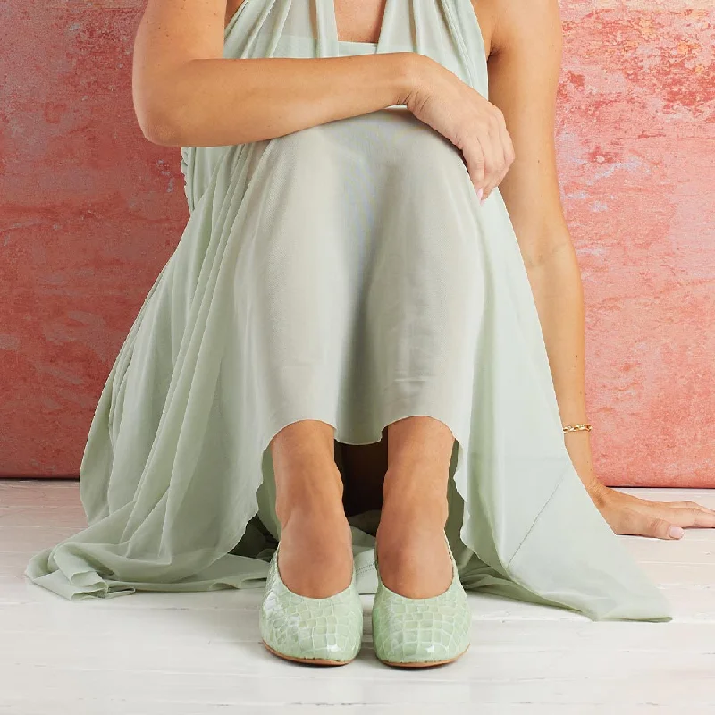 Luna: Mint Croc Patent Leather