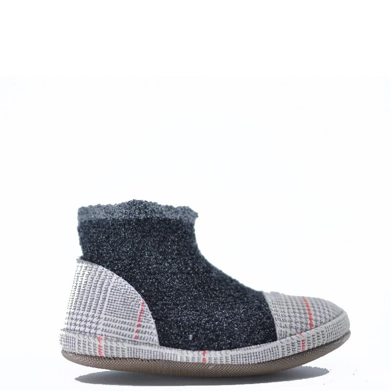 Pepe Plaid Gray Elastic Slipper Bootie