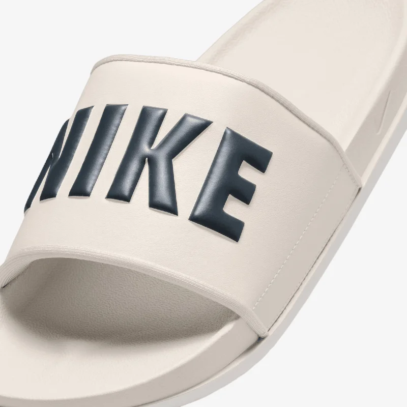 NIKE | OFFCOURT SLIDES { LT OREWOOD BRN/ARMORY NAVY-SAIL